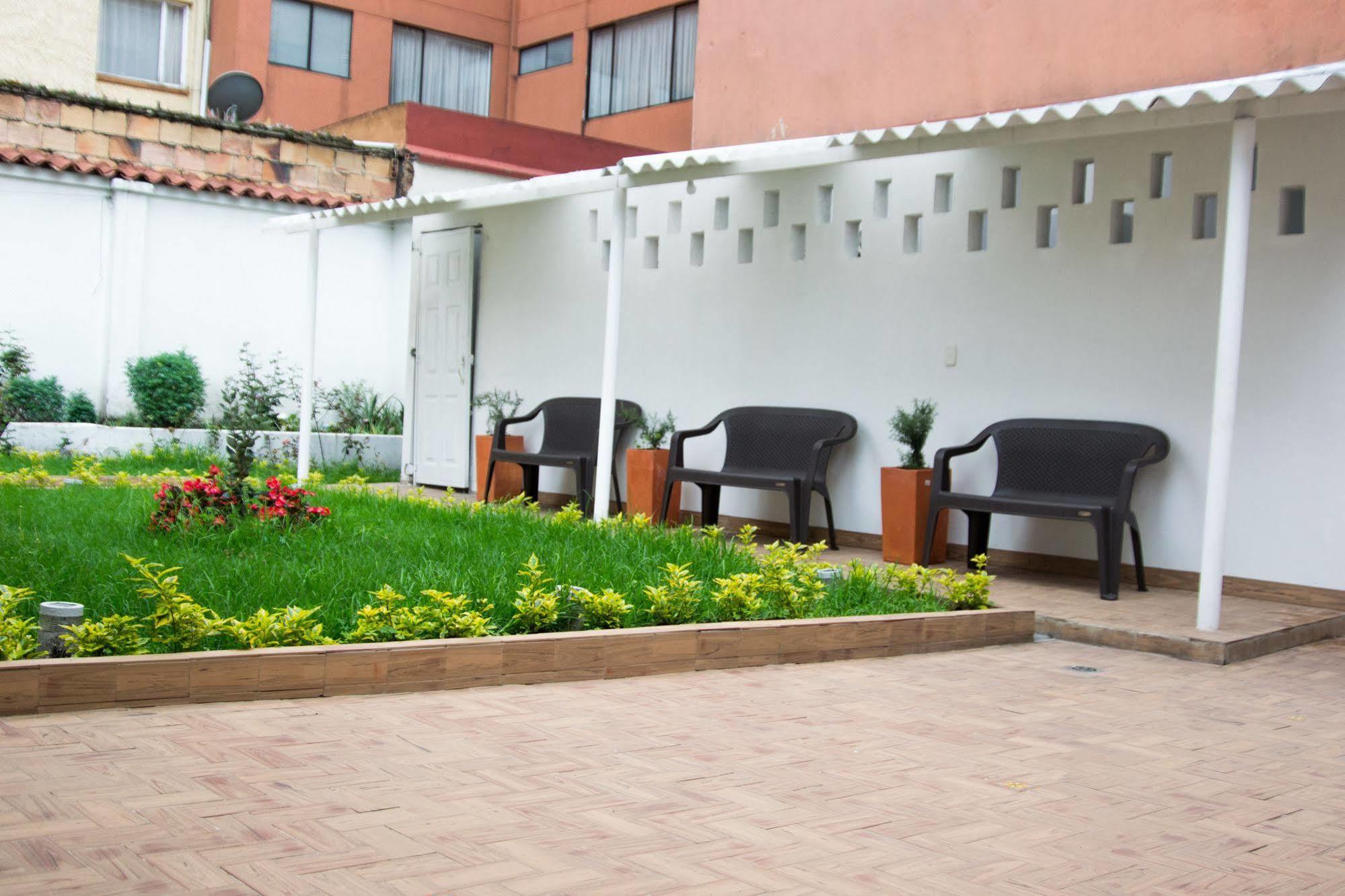 Casa Jota Hotel Bogotá Exterior foto